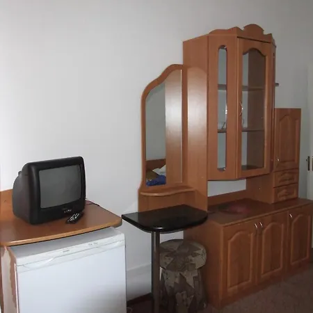 אתר נופש Sanatoriy Almaz טרוסקבץ